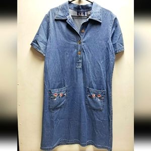 CB Casual floral embroidered cotton denim jean smock collar dress medium